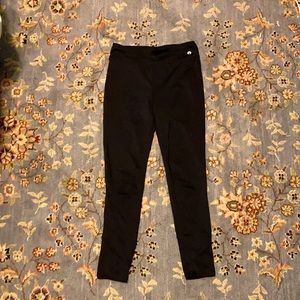 Cropped black leggings